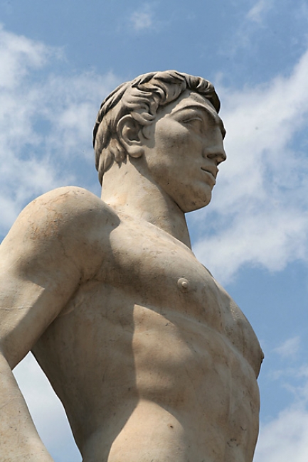 Stadio dei marmi 246